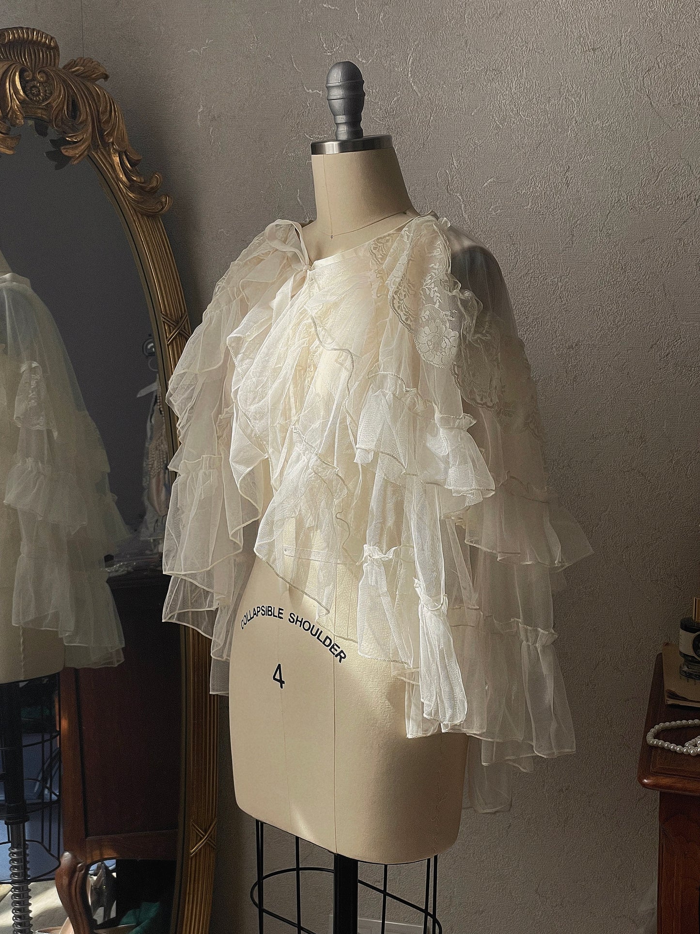 Ruffles Beige