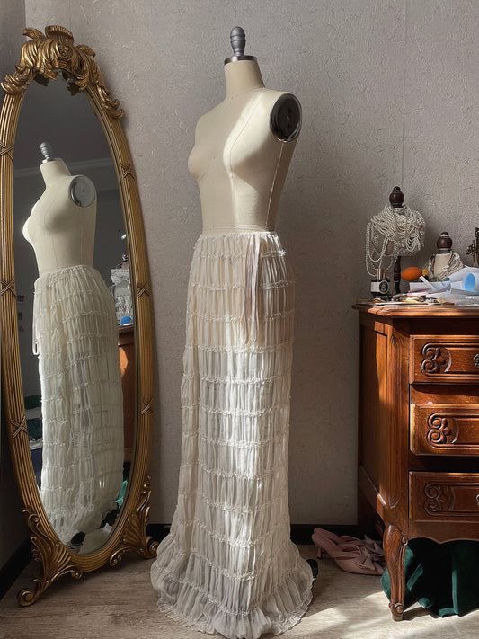 Linette Cream